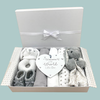 Baby Unisex Hamper Gift Set - Bunny - BLOSSOM & MOON